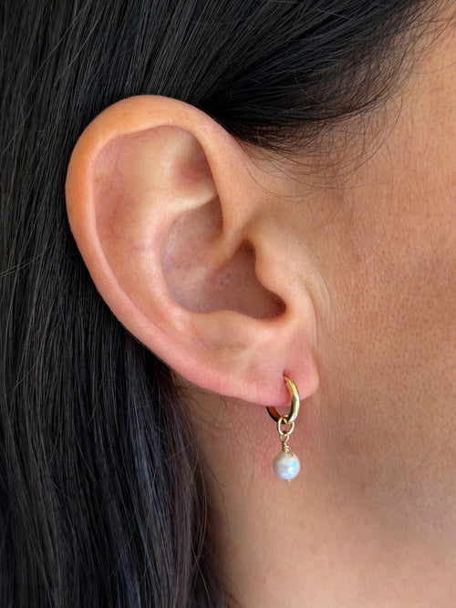14k Gold Pearl Huggie Charm